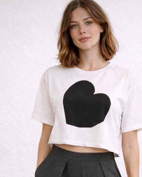 PERFECTLY IMPERFECT CROPPED TEE